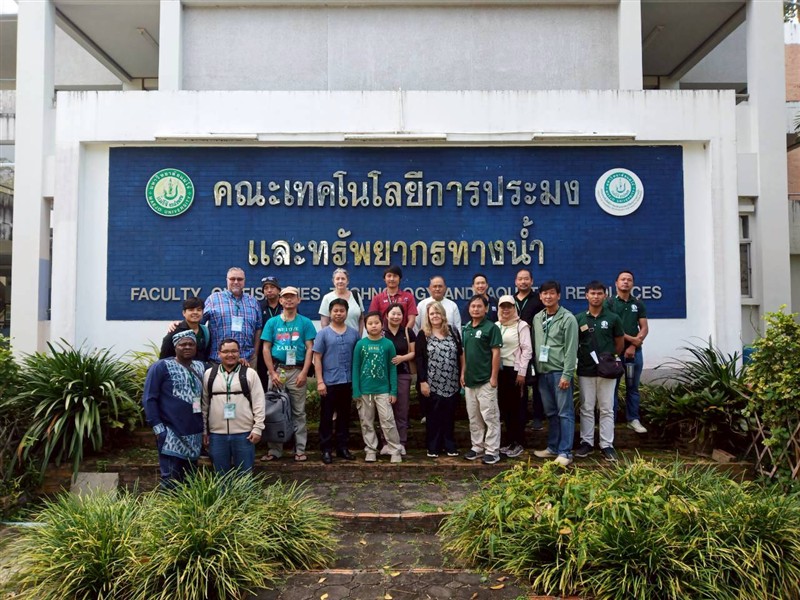 มูลนิธิเอคโค่ ประเทศไทย จังหวัดเชียงใหม่ นำนักวิชาการและเจ้าหน้าที่ เข้าศึกษาดูงานการเลี้ยงปลาทับ...