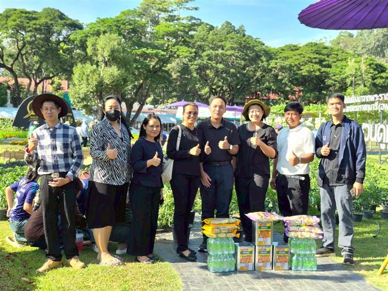 รองคณบดีฝ่ายวิจัยและบริการวิชาการ เข้าตรวจเยี่ยมและให้กำลังใจบุคลากรของคณะผลิตกรรมการเกษตร ที่เข้...