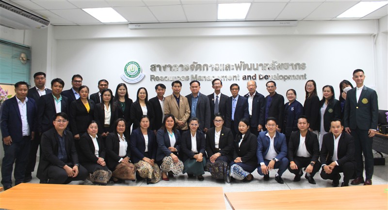 พิธีอบรมและศึกษาดูงาน “การจัดการและพัฒนาทรัพยากรภาคเหนือของประเทศไทย” และหารือเพื่อแลกเปลี่ยนความ...