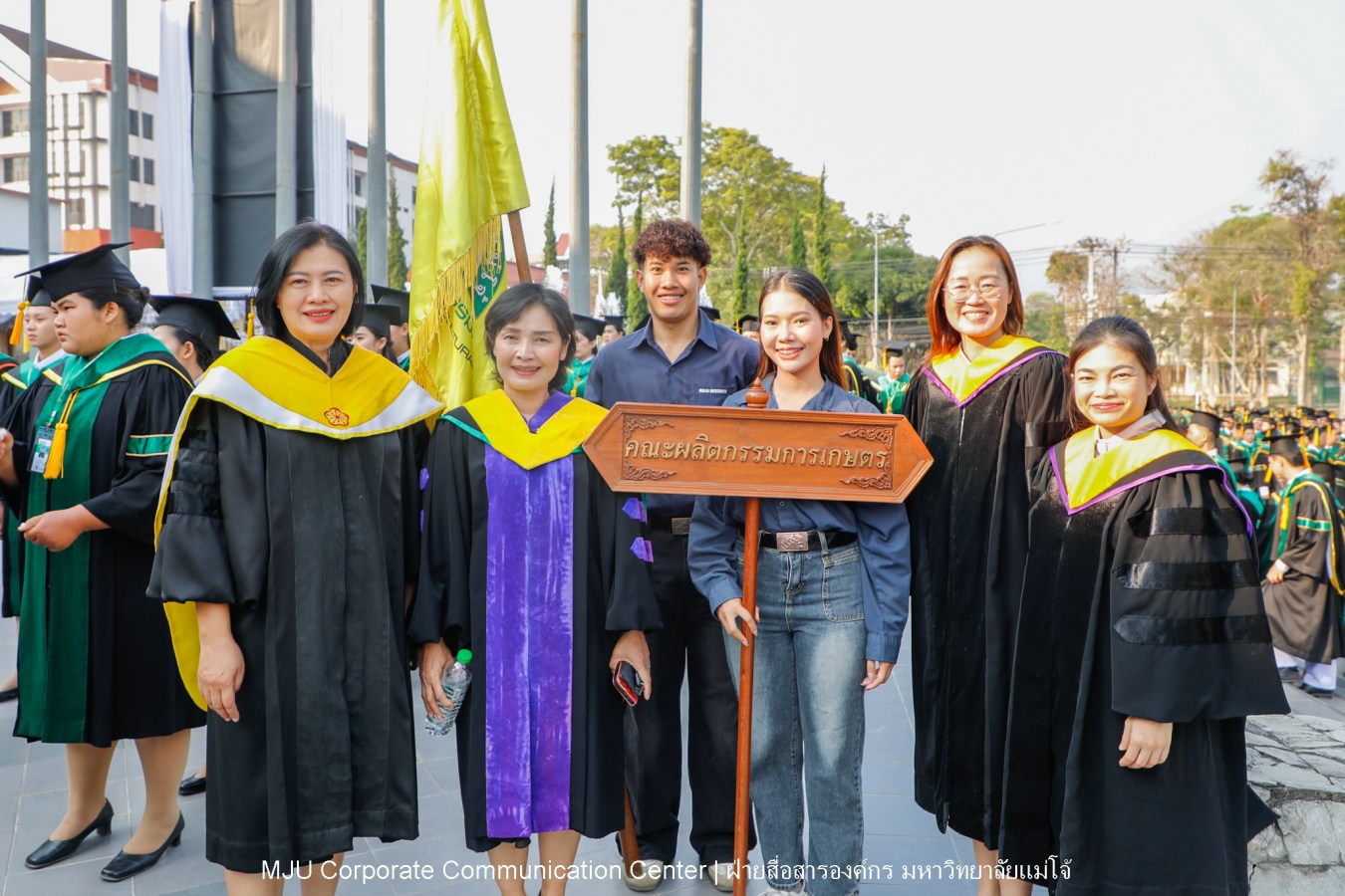 ว่าที่บัณฑิตพร้อม  อาจารย์พร้อม  ญาติพร้อม ทุกคนพร้อม  ร่วมแสดงความยินดี 18 กุมภาพันธ์ 2569  #บรรยากาศซ้อมใหญ่ พิธีพระราชทานปริญญาบัตรมหาวิทยาลัยแม่โจ้ ครั้งที่ 48