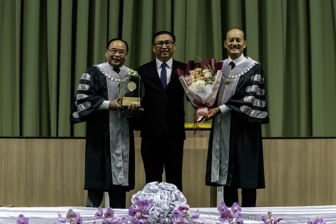 ว่าที่บัณฑิตพร้อม  อาจารย์พร้อม  ญาติพร้อม ทุกคนพร้อม  ร่วมแสดงความยินดี 18 กุมภาพันธ์ 2569  #บรรยากาศซ้อมใหญ่ พิธีพระราชทานปริญญาบัตรมหาวิทยาลัยแม่โจ้ ครั้งที่ 48