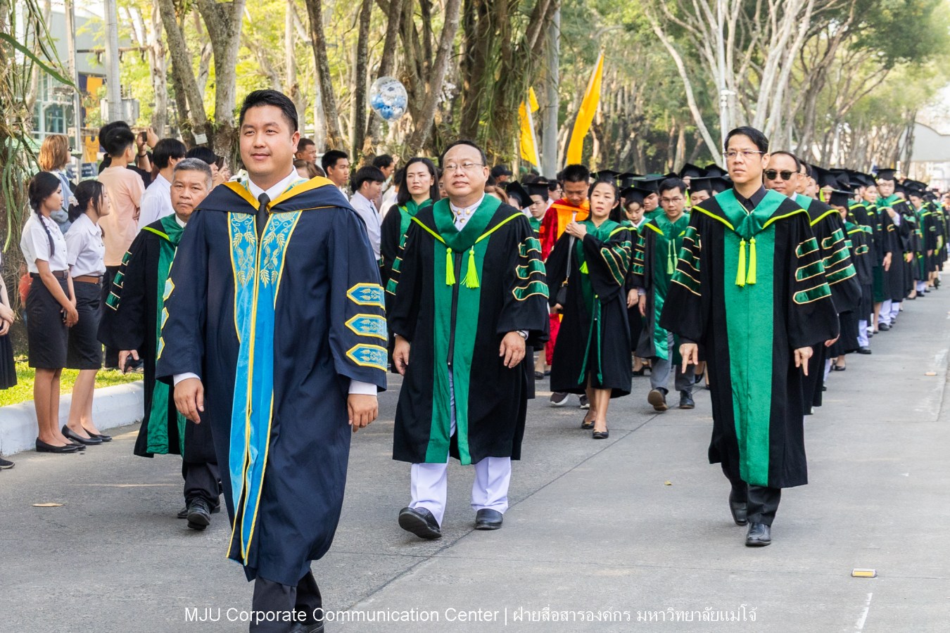 บรรยากาศ พิธีพระราชทานปริญญาบัตร มหาวิทยาลัยแม่โจ้ ประจำปีการศึกษา2567-2568 ครั้งที่ 48  ในวันที่ 19 กุมภาพันธ์ พ.ศ.2569 ณ ศูนย์กีฬาเฉลิมพระเกียรติ มหาวิทยาลัยแม่โจ้