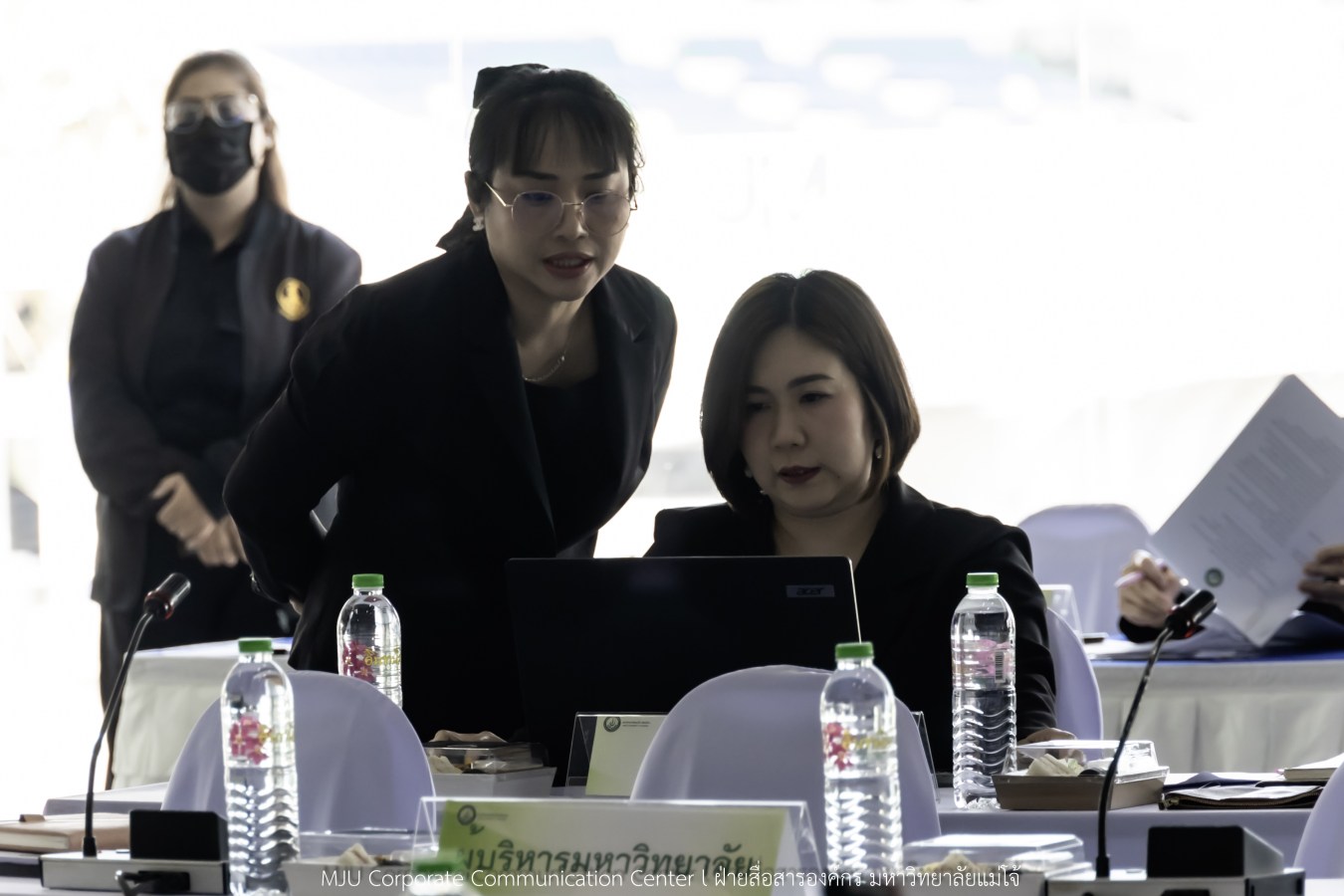 กองพระราชพิธี สำนักงานฝ่ายเสนาธิการในพระองค์ สำนักพระราชวัง จังหวัดเชียงใหม่ และมหาวิทยาลัยแม่โจ้ ประชุมเตรียมความพร้อมการรับเสด็จในพิธีพระราชทานปริญญาบัตรมหาวิทยาลัยแม่โจ้ ประจำปีการศึกษา 2567-2568 (ครั้งที่ 48)