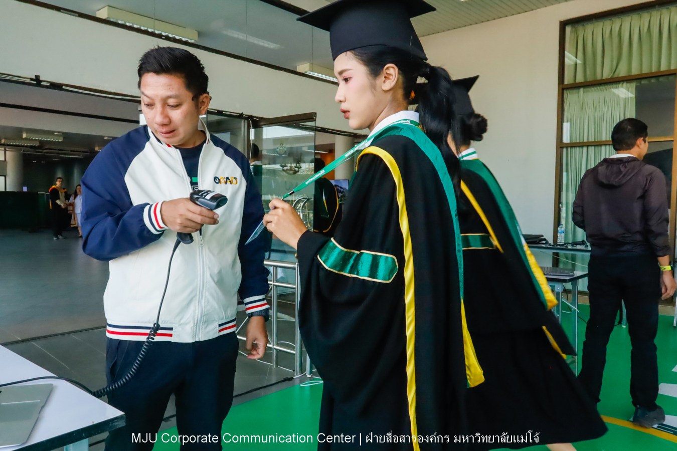 ว่าที่บัณฑิตพร้อม  อาจารย์พร้อม  ญาติพร้อม ทุกคนพร้อม  ร่วมแสดงความยินดี 18 กุมภาพันธ์ 2569  #บรรยากาศซ้อมใหญ่ พิธีพระราชทานปริญญาบัตรมหาวิทยาลัยแม่โจ้ ครั้งที่ 48