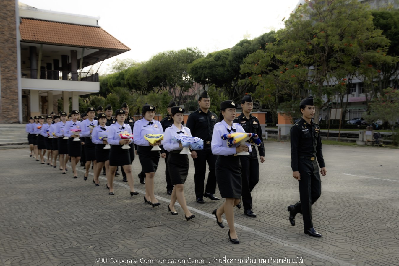 ธงเจ้าภาพ 12 สถาบันโบกสะบัด พร้อมต้อนรับทัพนักกีฬา 109 สถาบัน ใน “อินทนิลเกมส์ 2026”