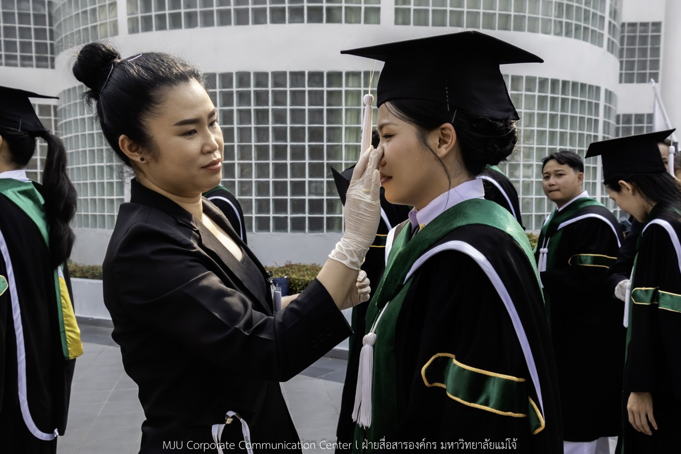 บรรยากาศ พิธีพระราชทานปริญญาบัตร มหาวิทยาลัยแม่โจ้ ประจำปีการศึกษา2567-2568 ครั้งที่ 48  ในวันที่ 19 กุมภาพันธ์ พ.ศ.2569 ณ ศูนย์กีฬาเฉลิมพระเกียรติ มหาวิทยาลัยแม่โจ้