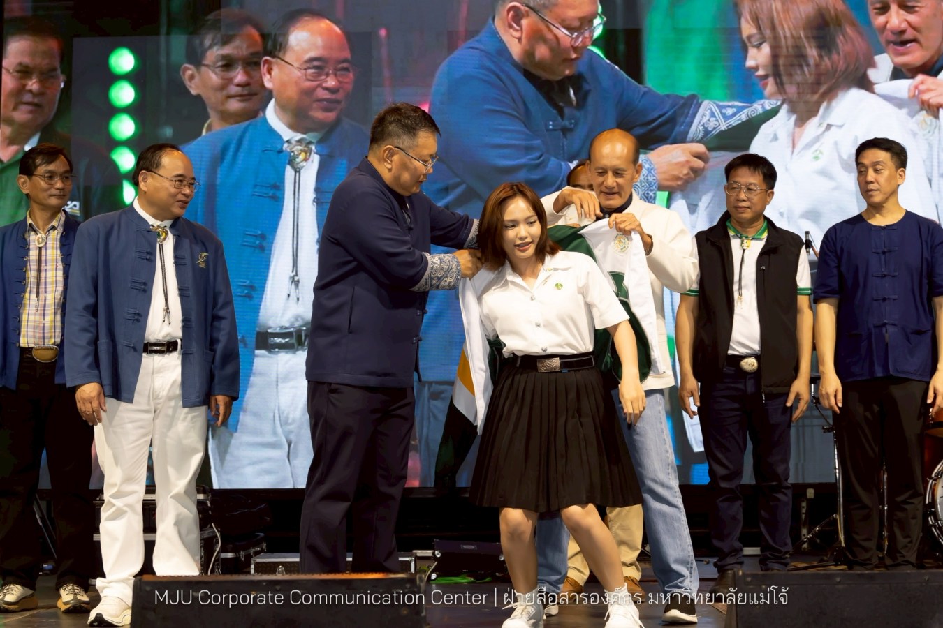 รับขวัญน้องใหม่อินทนิลช่อที่ 91 