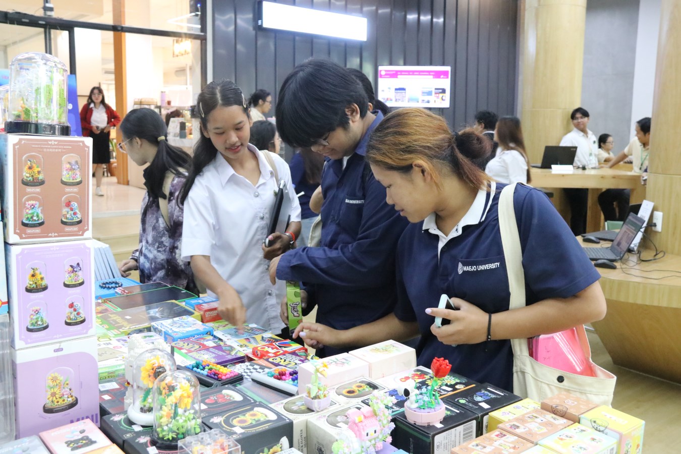 สำนักหอสมุด ม.แม่โจ้   จัดงาน “Library Open Week 2025 ”  สร้างประสบการณ์การเรียนรู้ สู่การพัฒนานวัตกรรม