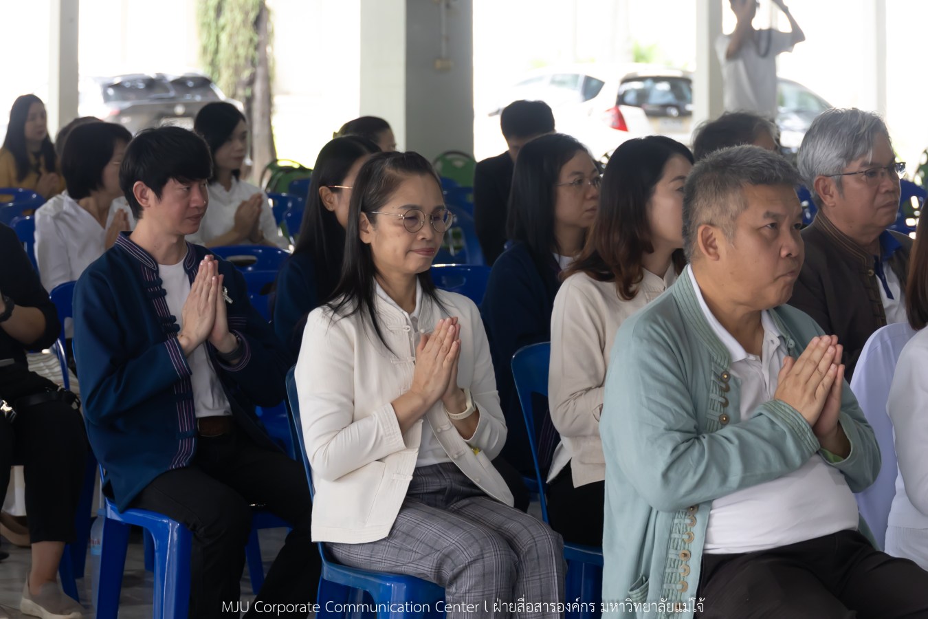 ม.แม่โจ้ ทำนุบำรุงพระพุทธศาสนา จัดถวายเทียนพรรษา 9 วัด