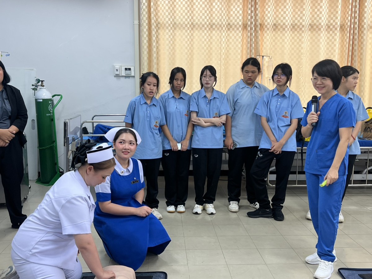 เปิดประสบการณ์สู่เส้นทางพยาบาล คณะพยาบาลศาสตร์ ต้อนรับนักเรียนโรงเรียนตากพิทยาคมร่วมกิจกรรม 