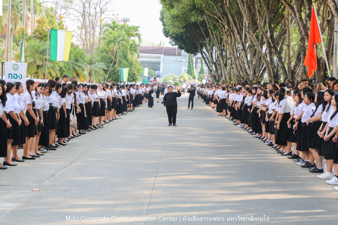 บรรยากาศ พิธีพระราชทานปริญญาบัตร มหาวิทยาลัยแม่โจ้ ประจำปีการศึกษา2567-2568 ครั้งที่ 48  ในวันที่ 19 กุมภาพันธ์ พ.ศ.2569 ณ ศูนย์กีฬาเฉลิมพระเกียรติ มหาวิทยาลัยแม่โจ้