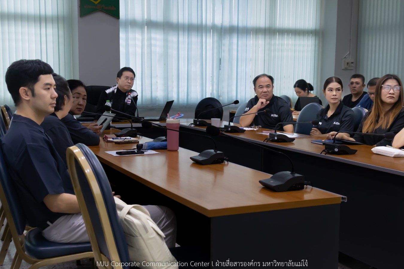 สโมสรบุคลากร ม.แม่โจ้ มอบรางวัลและขอบคุณทีมนักกีฬาบุคลากร ลุยศึก มศว.เกมส์