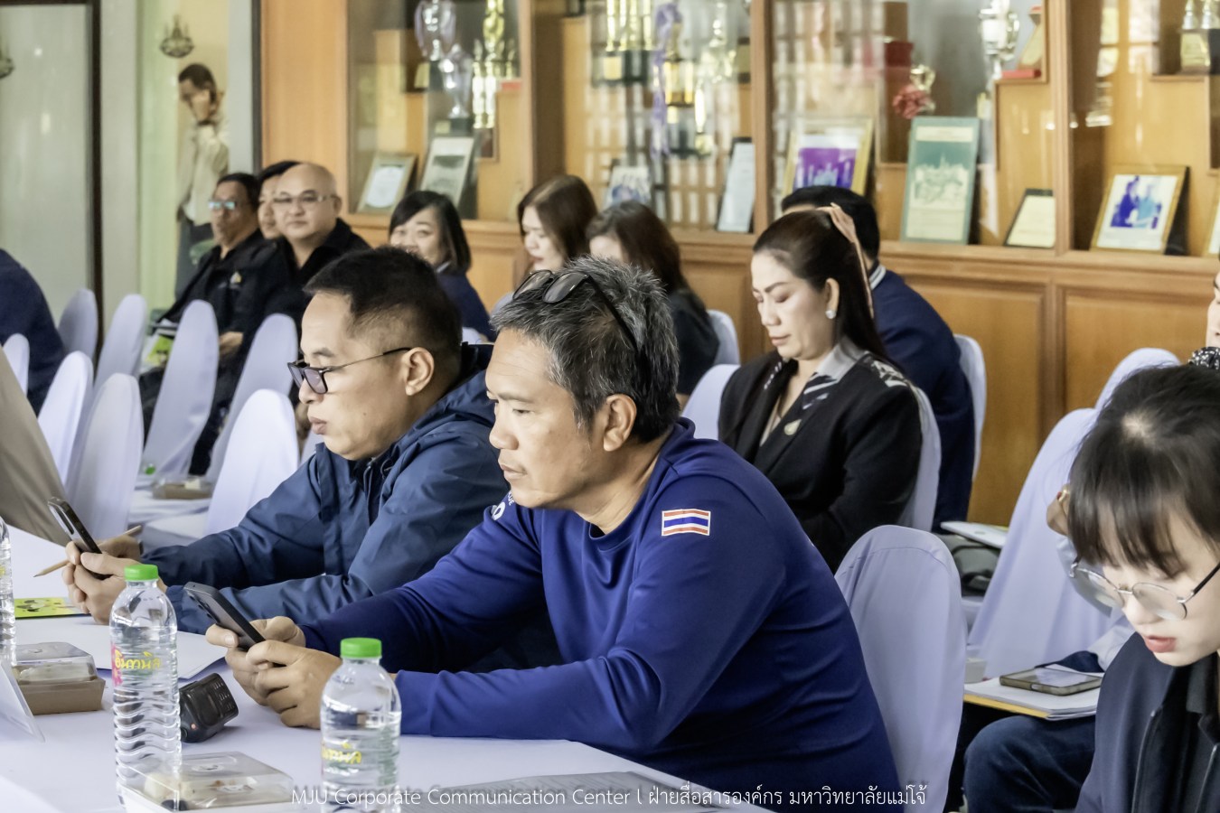 กองพระราชพิธี สำนักงานฝ่ายเสนาธิการในพระองค์ สำนักพระราชวัง จังหวัดเชียงใหม่ และมหาวิทยาลัยแม่โจ้ ประชุมเตรียมความพร้อมการรับเสด็จในพิธีพระราชทานปริญญาบัตรมหาวิทยาลัยแม่โจ้ ประจำปีการศึกษา 2567-2568 (ครั้งที่ 48)