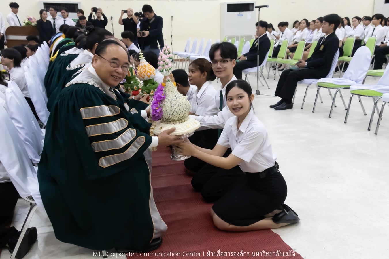 ม.แม่โจ้ “น้อมจิต วันทา บูชาครู” จัดพิธีไหว้ครู พร้อมเชิดชูอาจารย์-บุคลากรดีเด่น ประจำปี 2569