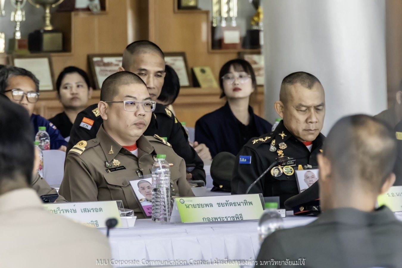 กองพระราชพิธี สำนักงานฝ่ายเสนาธิการในพระองค์ สำนักพระราชวัง จังหวัดเชียงใหม่ และมหาวิทยาลัยแม่โจ้ ประชุมเตรียมความพร้อมการรับเสด็จในพิธีพระราชทานปริญญาบัตรมหาวิทยาลัยแม่โจ้ ประจำปีการศึกษา 2567-2568 (ครั้งที่ 48)