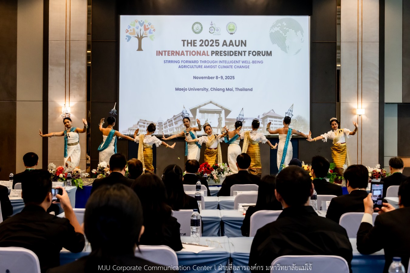 ว.นานาชาติ ม.แม่โจ้ สัมมนาวิชาการระนานาชาติ THE 2025 AAUN INTERNATIONAL PRESIDENT FORUM STIRRING FORWARD THROUGH INTELLIGENT WELL-BEING AGRICULTURE AMIDST CLIMATE CHANGE