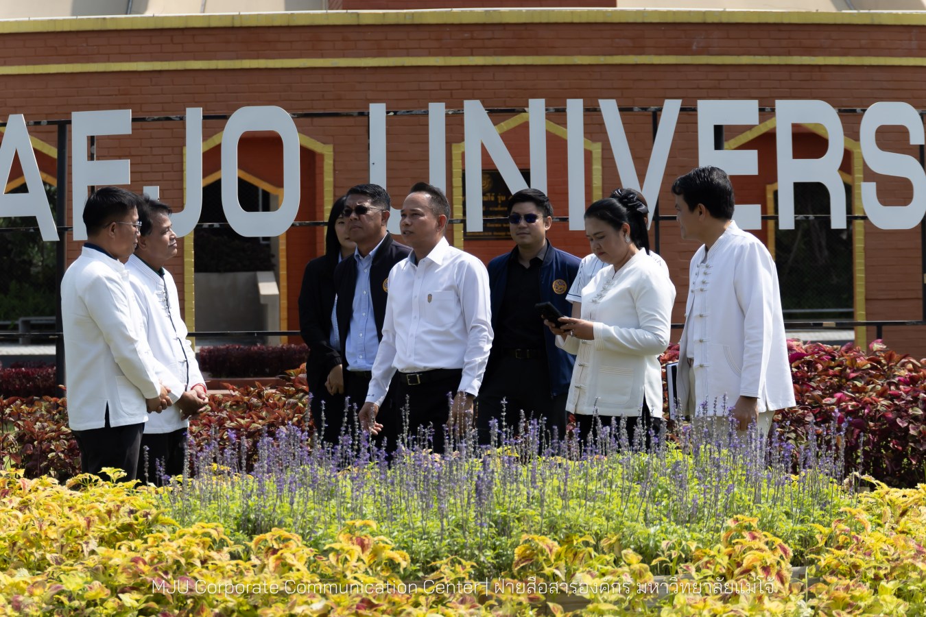 รองปลัดกระทรวงมหาดไทย สักการะสิ่งศักดิ์ ม.แม่โจ้