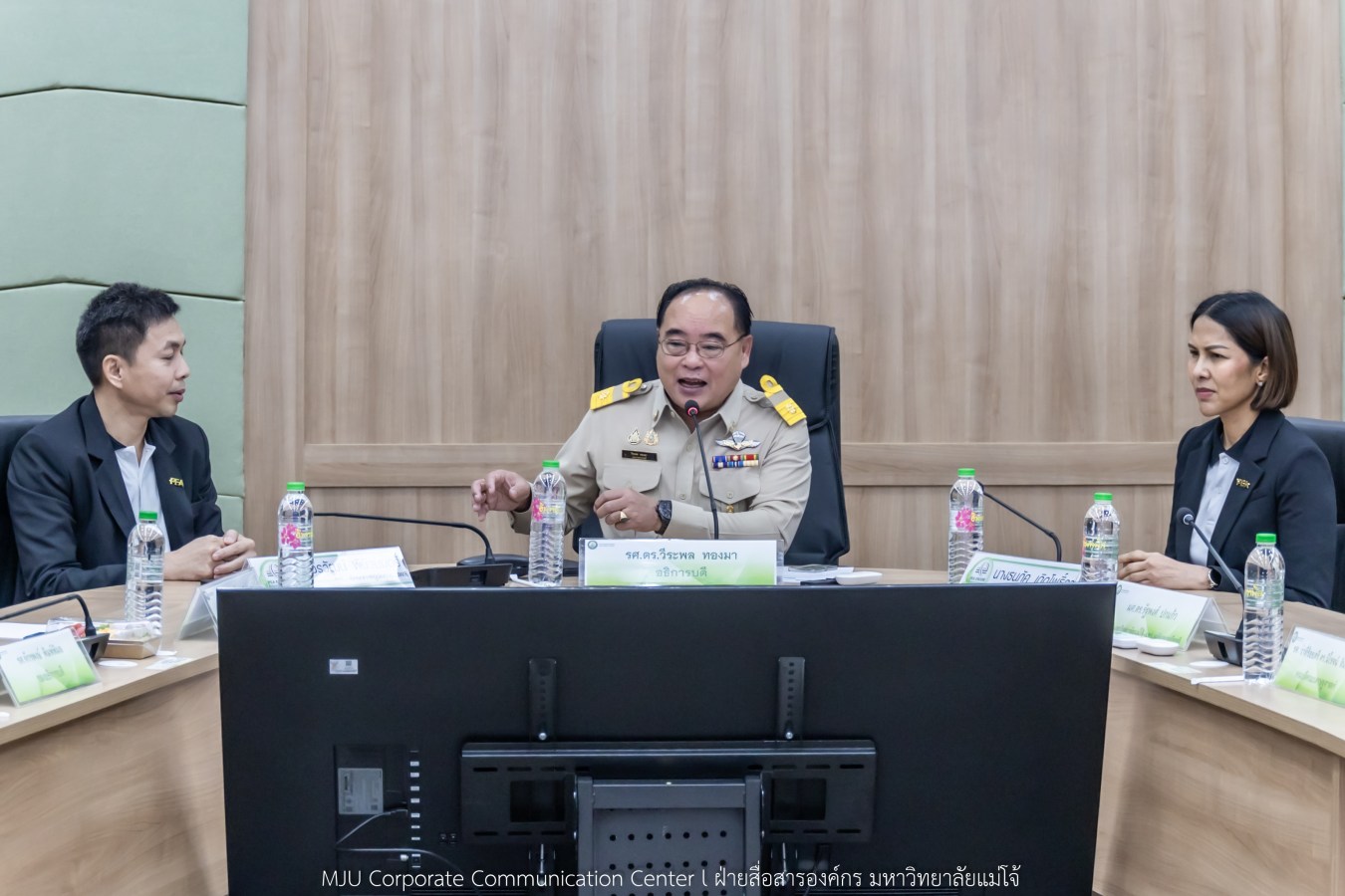 ม.แม่โจ้ ร่วมกับ บ. พีอีเอ เอ็นคอม อินเตอร์เนชั่นแนล จำกัด  เดินหน้าจัดการพลังงานไฟฟ้าจากระบบผลิตไฟฟ้าพลังงานแสงอาทิตย์ในมหาวิทยาลัย