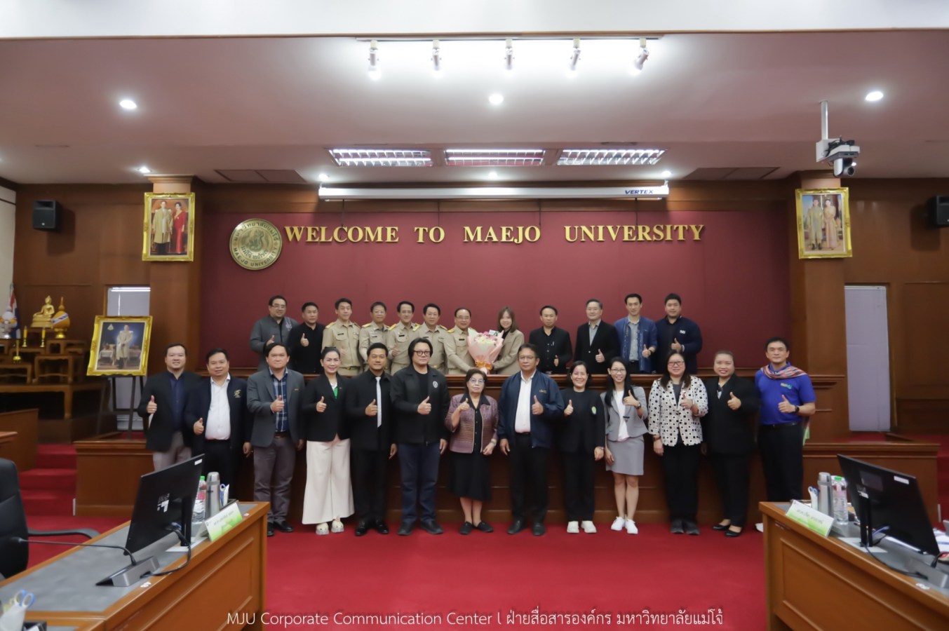 ร่วมแสดงความยินดี อธิการบดี ม.แม่โจ้ รับรางวัล Outstanding SEARCA Scholarship Alumni (OSSA) Awards 2026