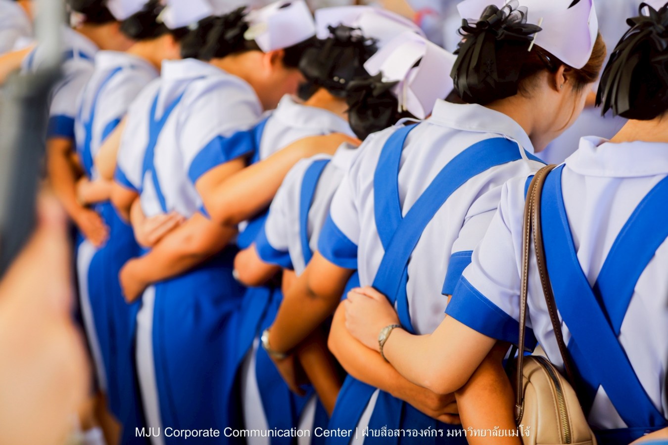 พยาบาลแม่โจ้ รุ่น 1 ประดับแถบหมวก-รับเข็มวิทยฐานะ พร้อมก้าวสู่พยาบาลวิชาชีพอย่างเป็นทางการ