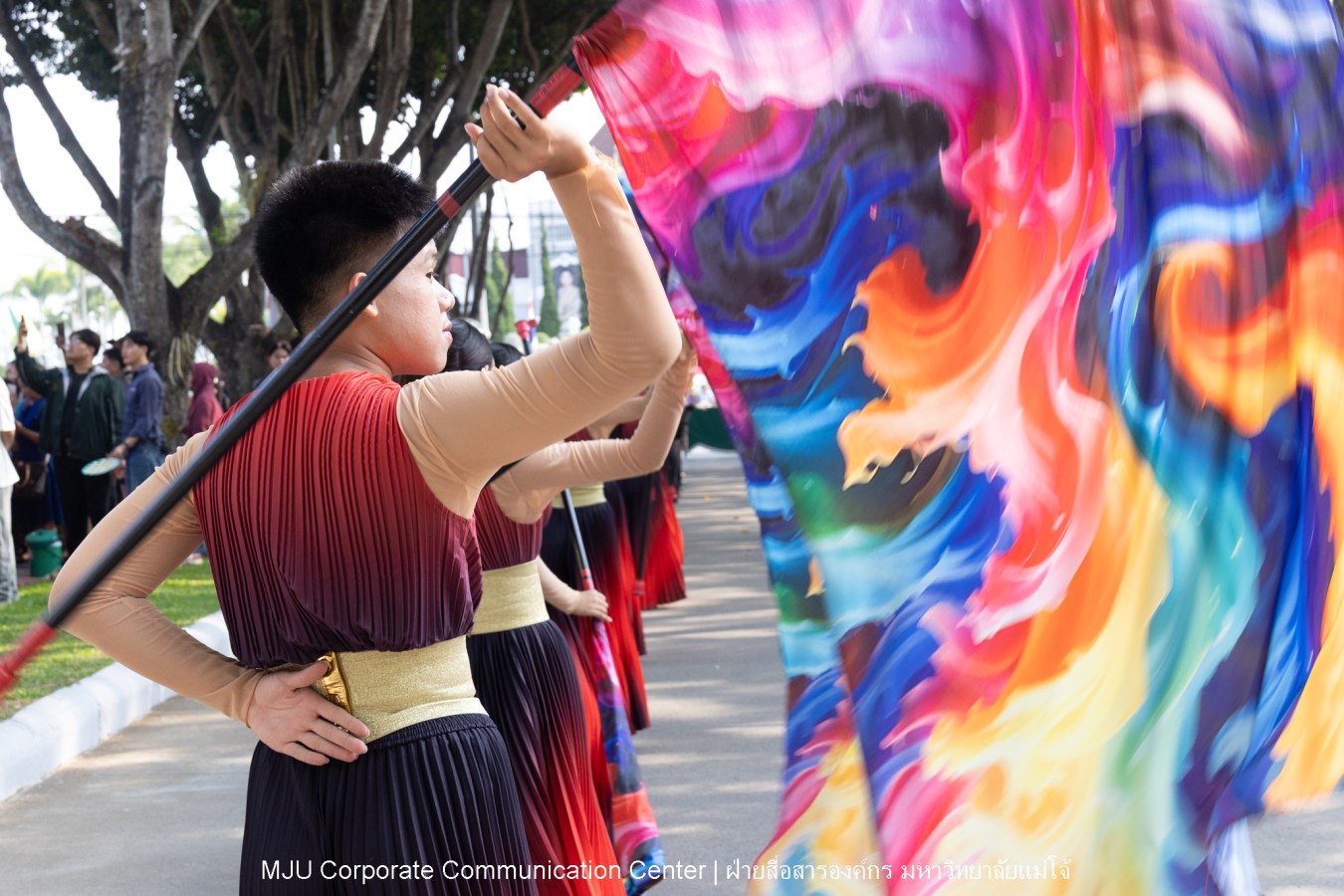 บรรยากาศ พิธีพระราชทานปริญญาบัตร มหาวิทยาลัยแม่โจ้ ประจำปีการศึกษา2567-2568 ครั้งที่ 48  ในวันที่ 19 กุมภาพันธ์ พ.ศ.2569 ณ ศูนย์กีฬาเฉลิมพระเกียรติ มหาวิทยาลัยแม่โจ้
