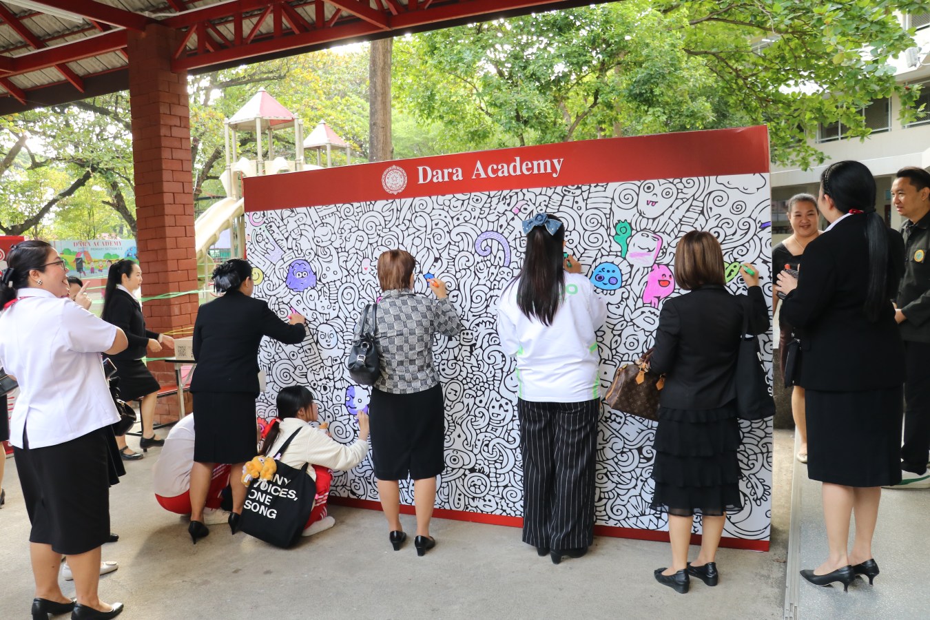 คณะวิทยาศาสตร์ ร่วมเปิดงานวิชาการ “Many Voices, One Song” ณ โรงเรียนดาราวิทยาลัย