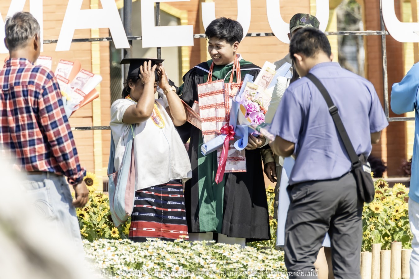 ว่าที่บัณฑิตพร้อม  อาจารย์พร้อม  ญาติพร้อม ทุกคนพร้อม  ร่วมแสดงความยินดี 18 กุมภาพันธ์ 2569  #บรรยากาศซ้อมใหญ่ พิธีพระราชทานปริญญาบัตรมหาวิทยาลัยแม่โจ้ ครั้งที่ 48