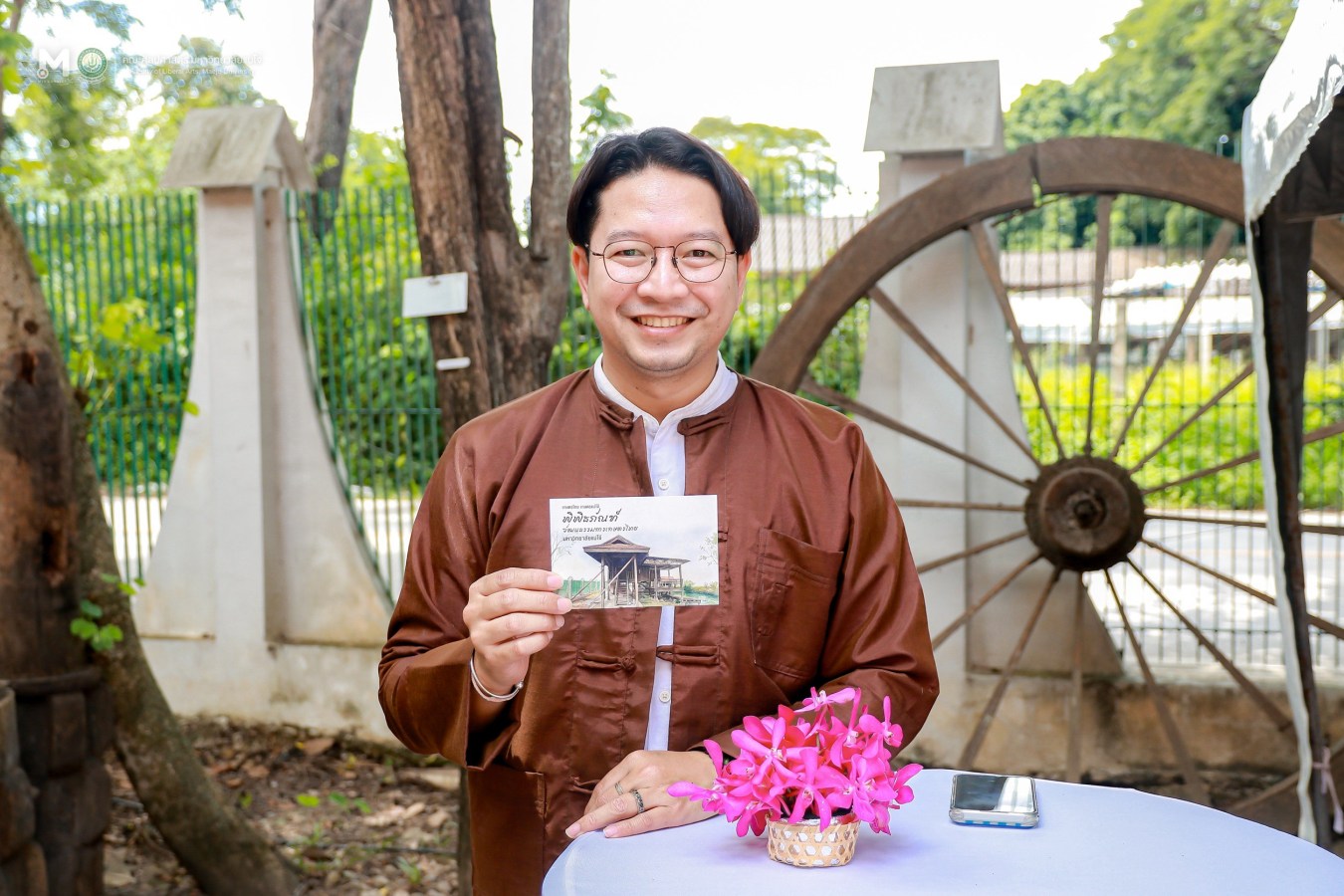คณะศิลปศาสตร์ ร่วมกับ อพ.สธ. และ กองส่งเสริมศิลปวัฒนธรรม ม.แม่โจ้ จัดกิจกรรม 