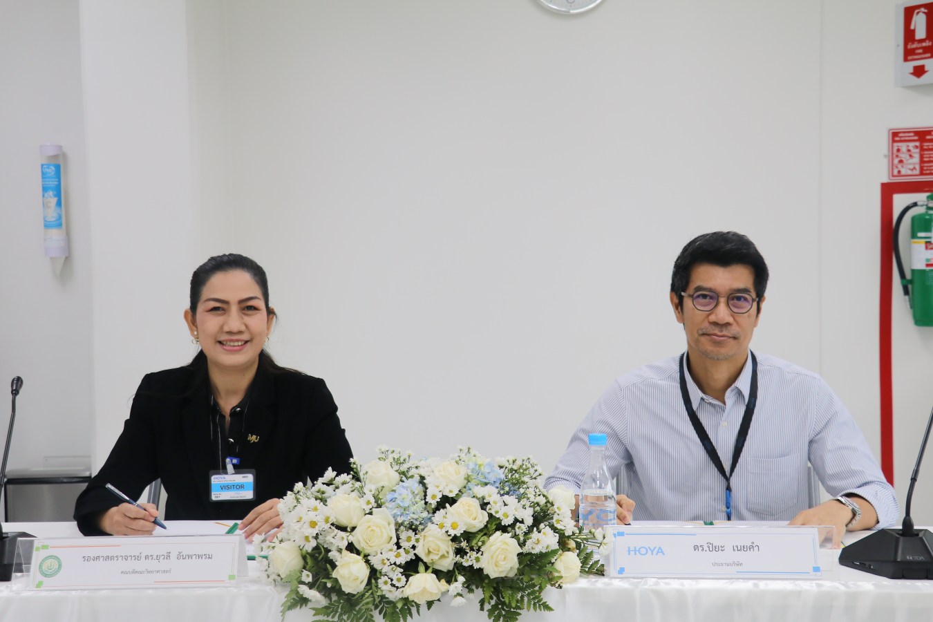 คณะวิทยาศาสตร์ มหาวิทยาลัยแม่โจ้ จับมือ บริษัท โฮยา ลำพูน จำกัด (HLAM)  ร่วมวิจัยรีไซเคิลเศษพลาสติก มุ่งเป้าความยั่งยืนตามแนวคิด ESG