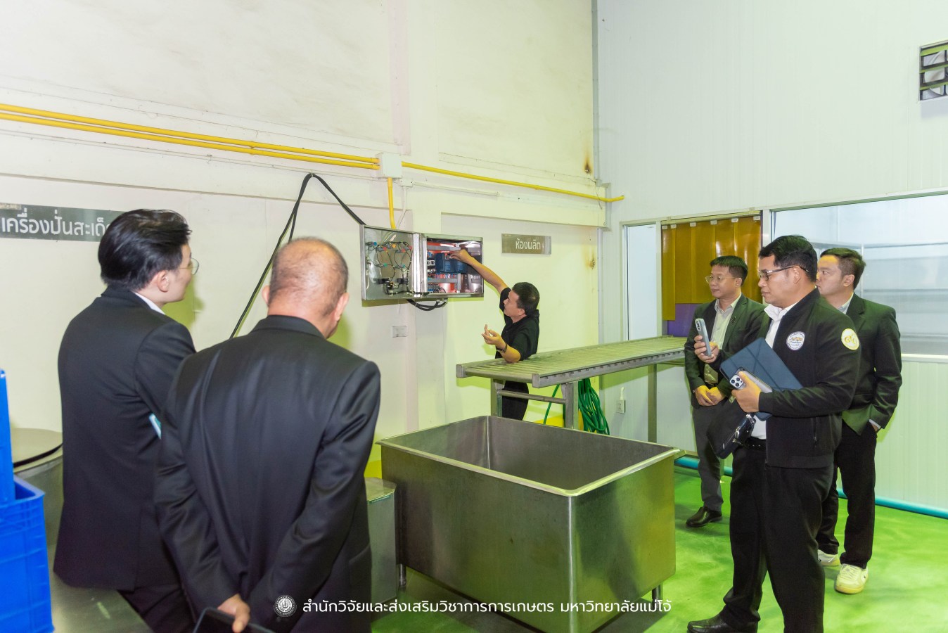 มหาวิทยาลัยแม่โจ้ ต้อนรับคณะผู้บริหารของสำนักงานเลขาธิการวุฒิสภา ในโครงการติดตามผลการนำผลงานวิจัยไปใช้ประโยชน์ในกระบวนการนิติบัญญัติ