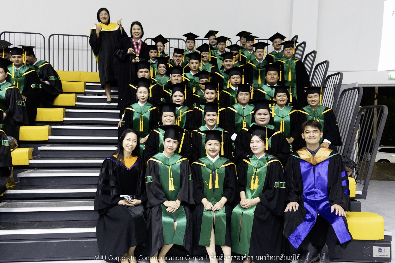 ว่าที่บัณฑิตพร้อม  อาจารย์พร้อม  ญาติพร้อม ทุกคนพร้อม  ร่วมแสดงความยินดี 18 กุมภาพันธ์ 2569  #บรรยากาศซ้อมใหญ่ พิธีพระราชทานปริญญาบัตรมหาวิทยาลัยแม่โจ้ ครั้งที่ 48