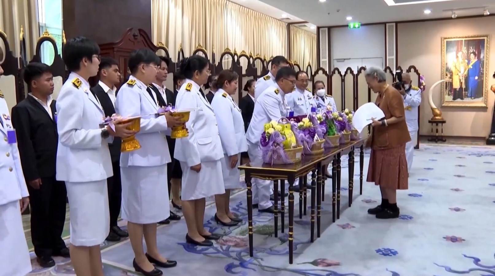 ม.แม่โจ้ ทูลเกล้าฯ ถวาย เมล็ดพันธุ์ข้าว แด่ สมเด็จพระกนิษฐาธิราชเจ้า กรมสมเด็จพระเทพรัตนราชสุดาฯ สยามบรมราชกุมารี