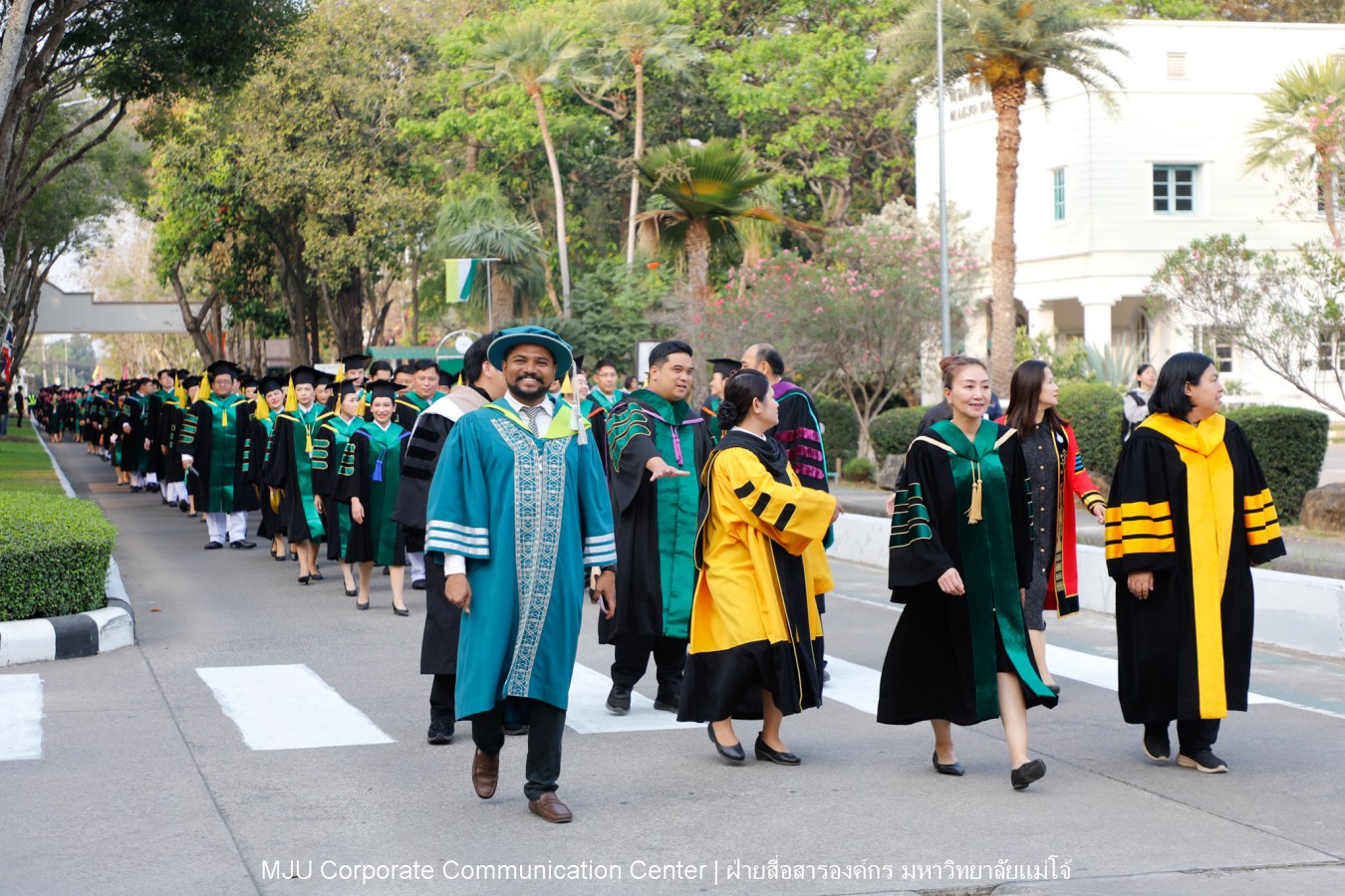 ว่าที่บัณฑิตพร้อม  อาจารย์พร้อม  ญาติพร้อม ทุกคนพร้อม  ร่วมแสดงความยินดี 18 กุมภาพันธ์ 2569  #บรรยากาศซ้อมใหญ่ พิธีพระราชทานปริญญาบัตรมหาวิทยาลัยแม่โจ้ ครั้งที่ 48