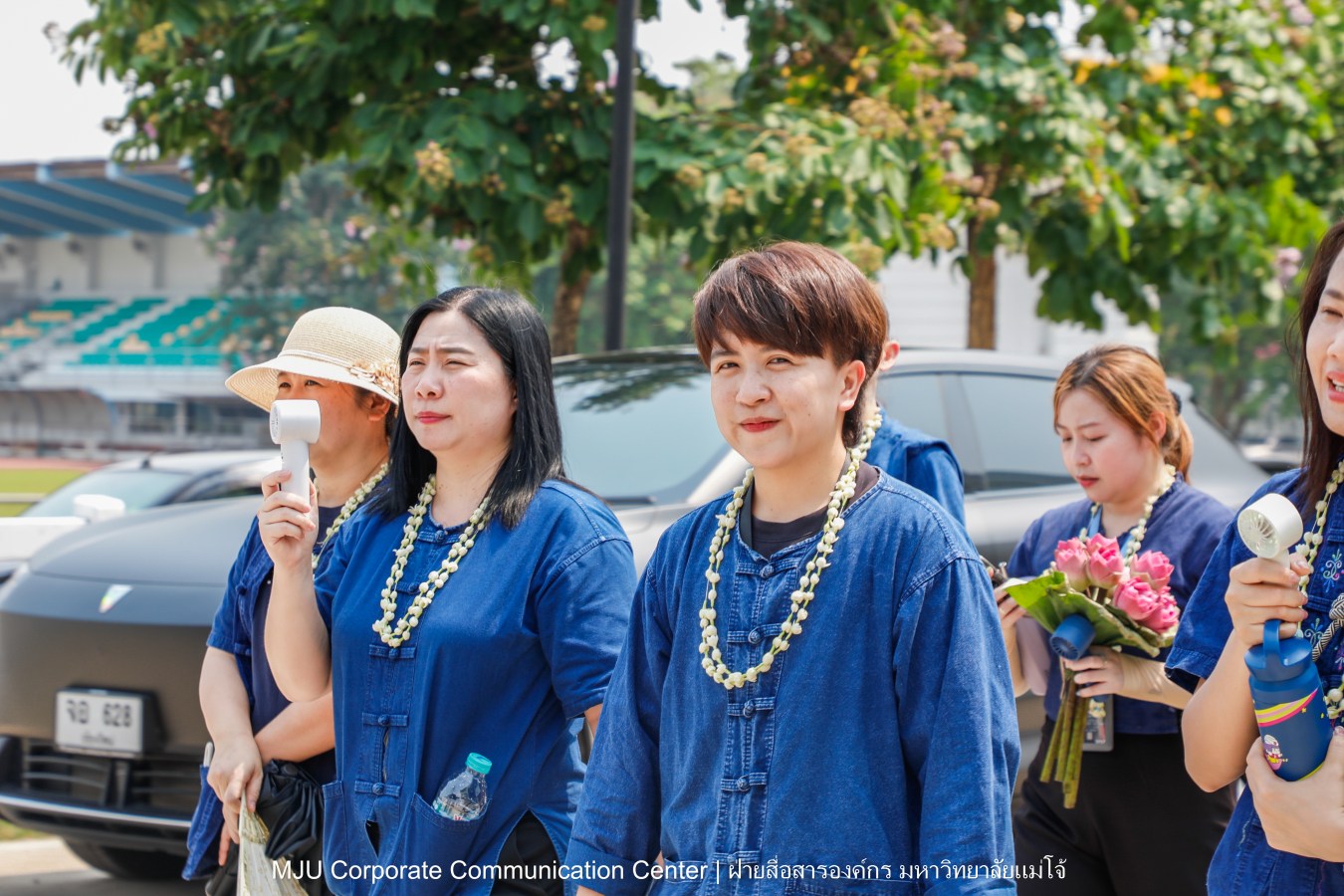 ชาวแม่โจ้ ร่วมพิธีดำหัวผู้อาวุโสและอธิการบดี ประจำปี 2569  สืบสานป๋าเวณี ปี๋ใหม่เมือง