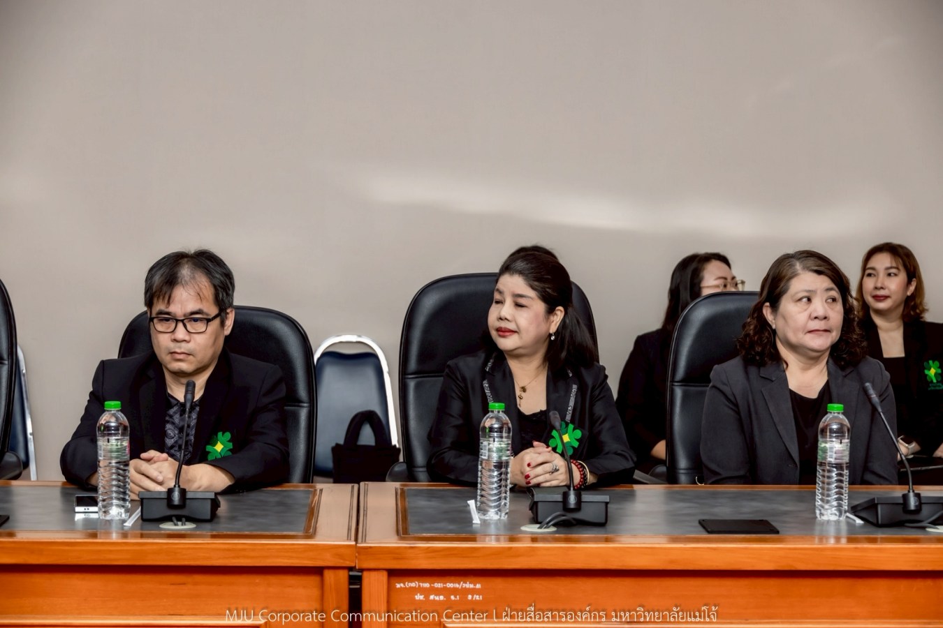 สภาคณาจารย์และผู้ปฏิบัติงานสถาบันพระบรมราชชนกเข้าศึกษาดูงานสภาพนักงาน ม.แม่โจ้