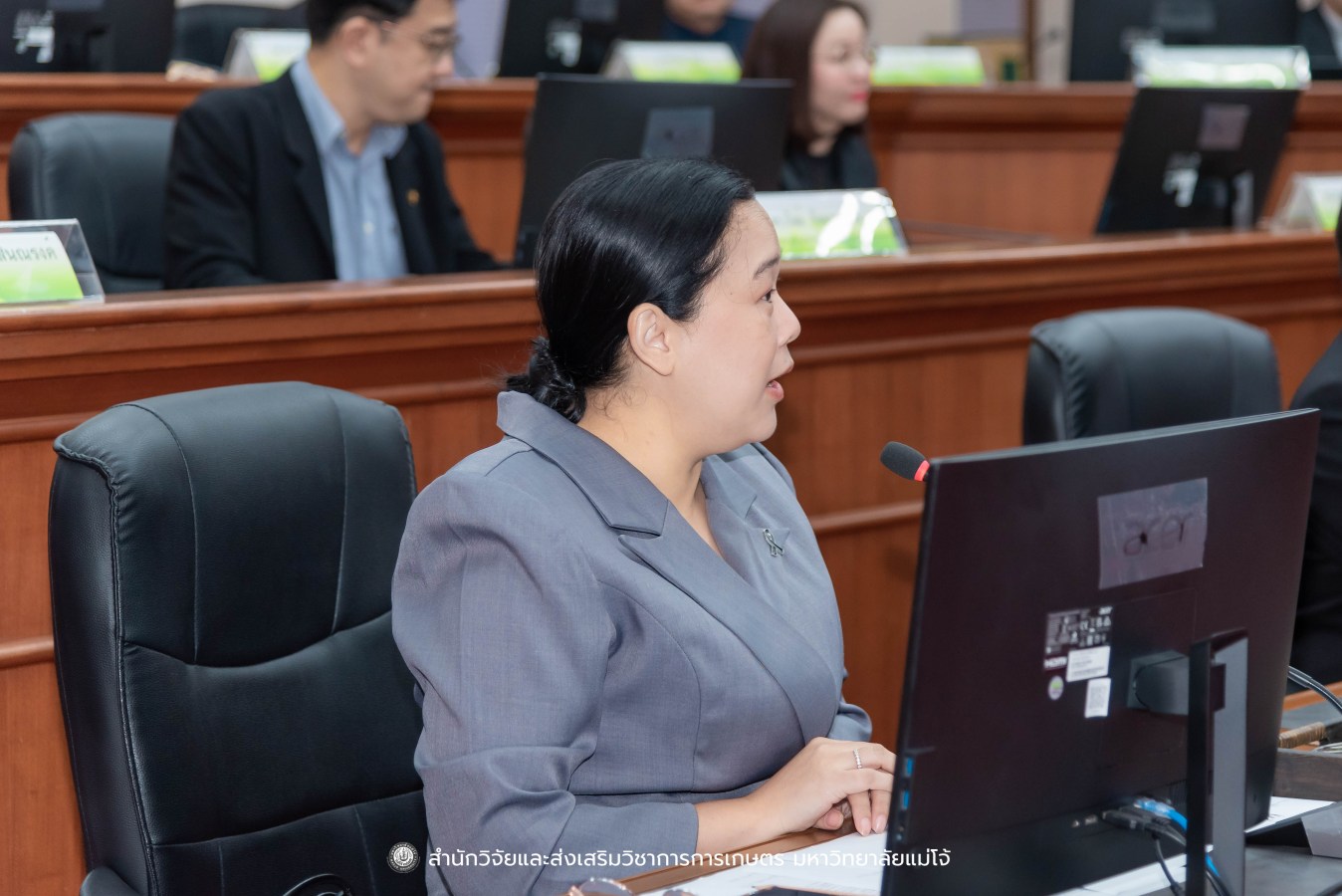 มหาวิทยาลัยแม่โจ้ ต้อนรับคณะผู้บริหารของสำนักงานเลขาธิการวุฒิสภา ในโครงการติดตามผลการนำผลงานวิจัยไปใช้ประโยชน์ในกระบวนการนิติบัญญัติ