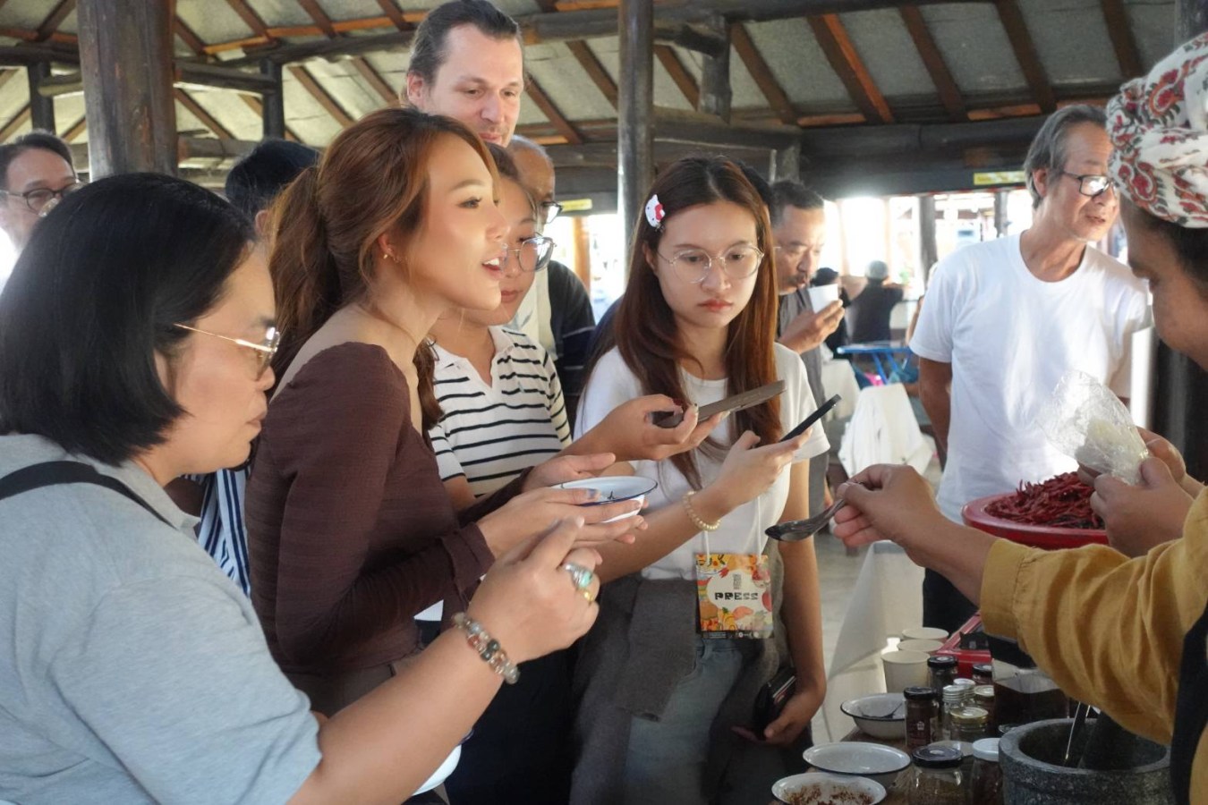 ม.แม่โจ้ ผนึกกำลัง 4 ชาติลุ่มน้ำโขง เผยแพร่ผลงานโครงการ “LMC Spice Routes” ในงาน Chiang Mai International Food Festival 2026 ชูอัตลักษณ์เครื่องเทศสู่การท่องเที่ยวเชิงวัฒนธรรมอาหาร