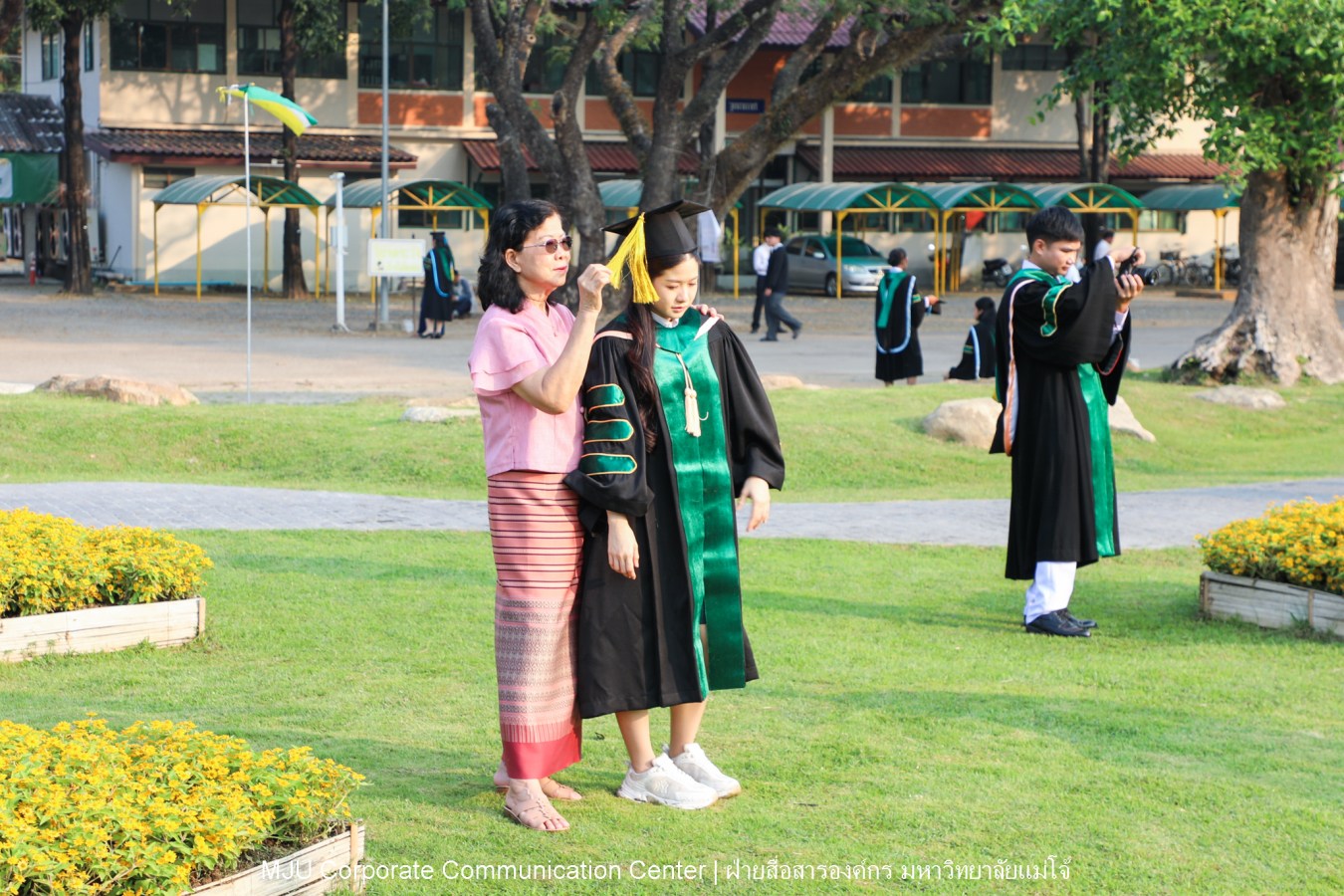 บรรยากาศ พิธีพระราชทานปริญญาบัตร มหาวิทยาลัยแม่โจ้ ประจำปีการศึกษา2567-2568 ครั้งที่ 48  ในวันที่ 19 กุมภาพันธ์ พ.ศ.2569 ณ ศูนย์กีฬาเฉลิมพระเกียรติ มหาวิทยาลัยแม่โจ้