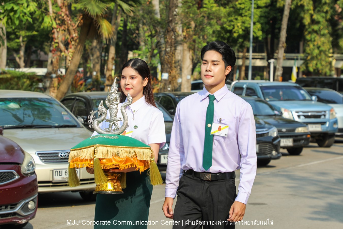 บรรยากาศ พิธีพระราชทานปริญญาบัตร มหาวิทยาลัยแม่โจ้ ประจำปีการศึกษา2567-2568 ครั้งที่ 48  ในวันที่ 19 กุมภาพันธ์ พ.ศ.2569 ณ ศูนย์กีฬาเฉลิมพระเกียรติ มหาวิทยาลัยแม่โจ้