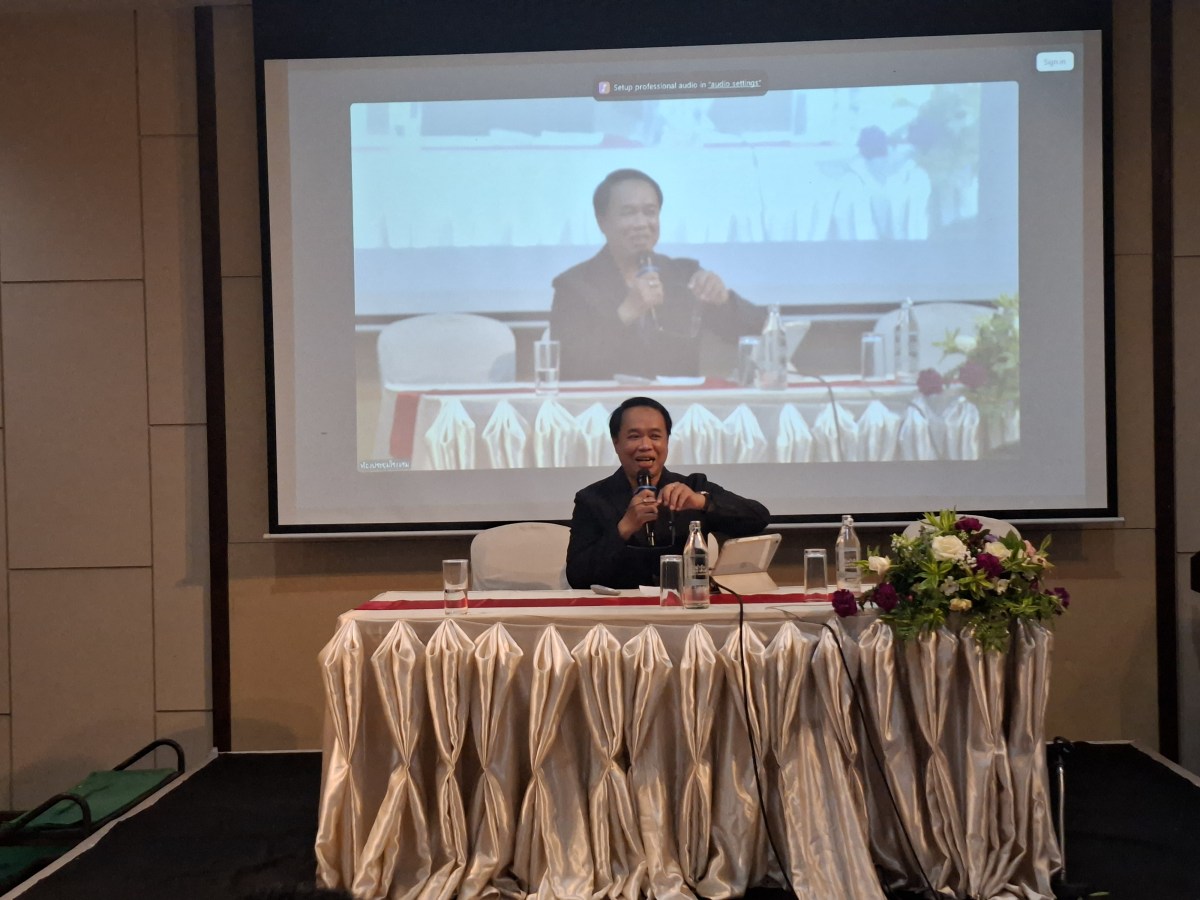 คณะผลิตกรรมการเกษตร ม.แม่โจ้ อบรมเสริมความรู้ผู้ควบคุมการขายวัตถุอันตรายทางการเกษตร รุ่น 2