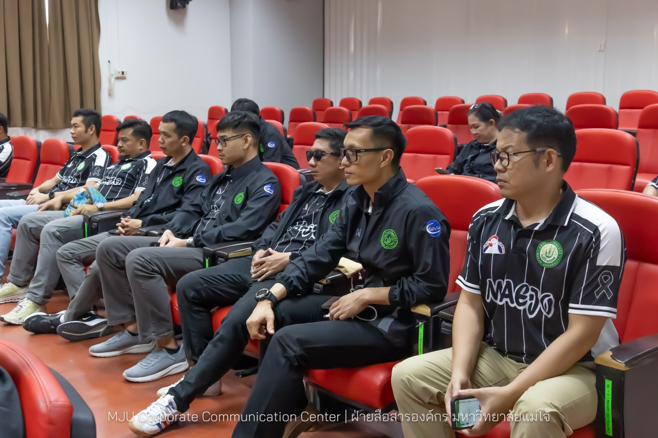 ทัพนักกีฬาบุคลากร ม.แม่โจ้ พร้อมลุยศึก “มศว.เกมส์”  การแข่งขันกีฬาบุคลากรมหาวิทยาลัยแห่งประเทศไทย ครั้งที่ ๔๒