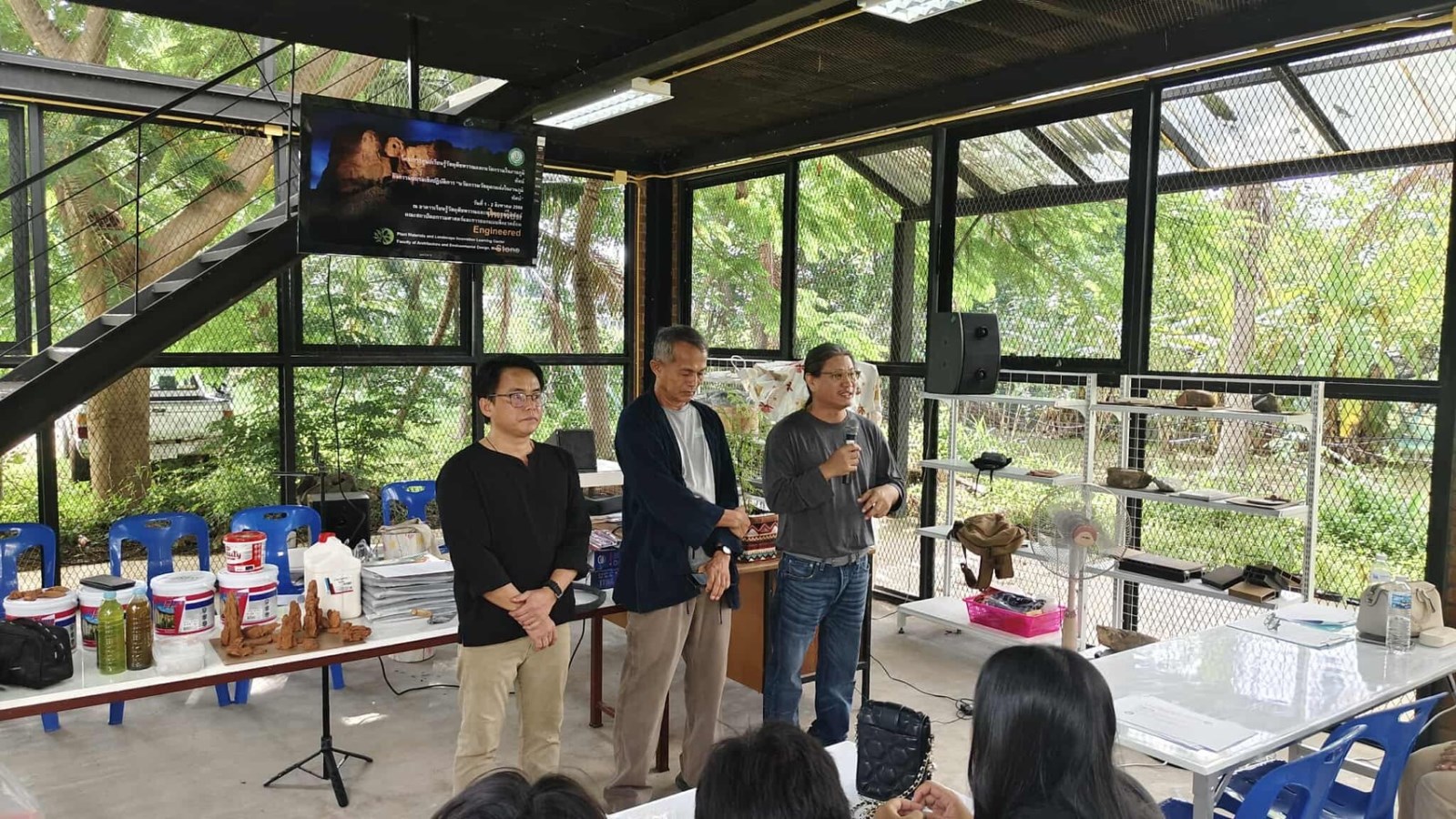 คณะสถาปัตย์ฯ ม.แม่โจ้  อบรมเชิงปฏิบัติการ นวัตกรรมหินเทียมรักษ์โลก