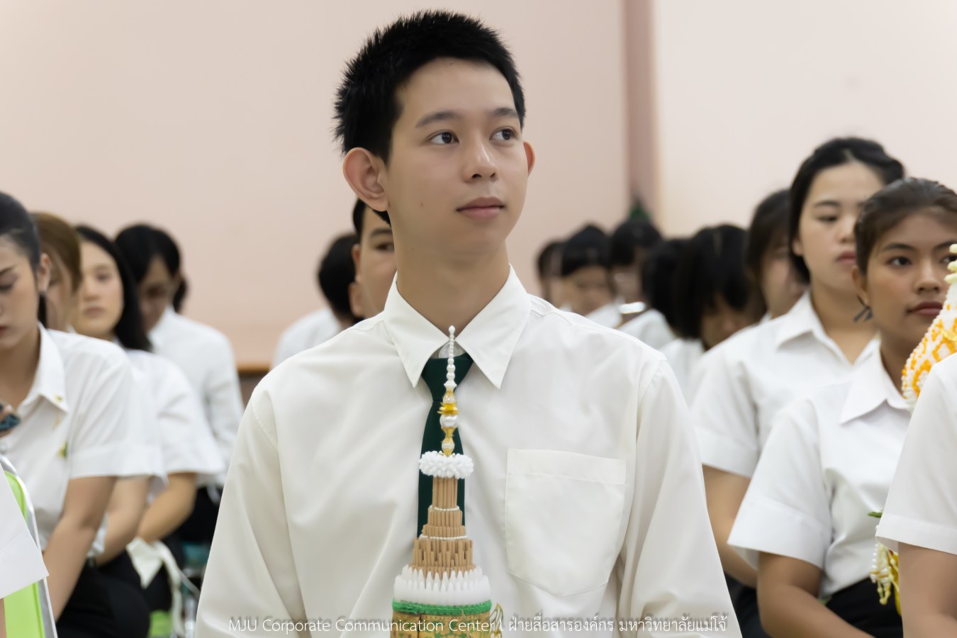 ม.แม่โจ้ “น้อมจิต วันทา บูชาครู” จัดพิธีไหว้ครู พร้อมเชิดชูอาจารย์-บุคลากรดีเด่น ประจำปี 2569