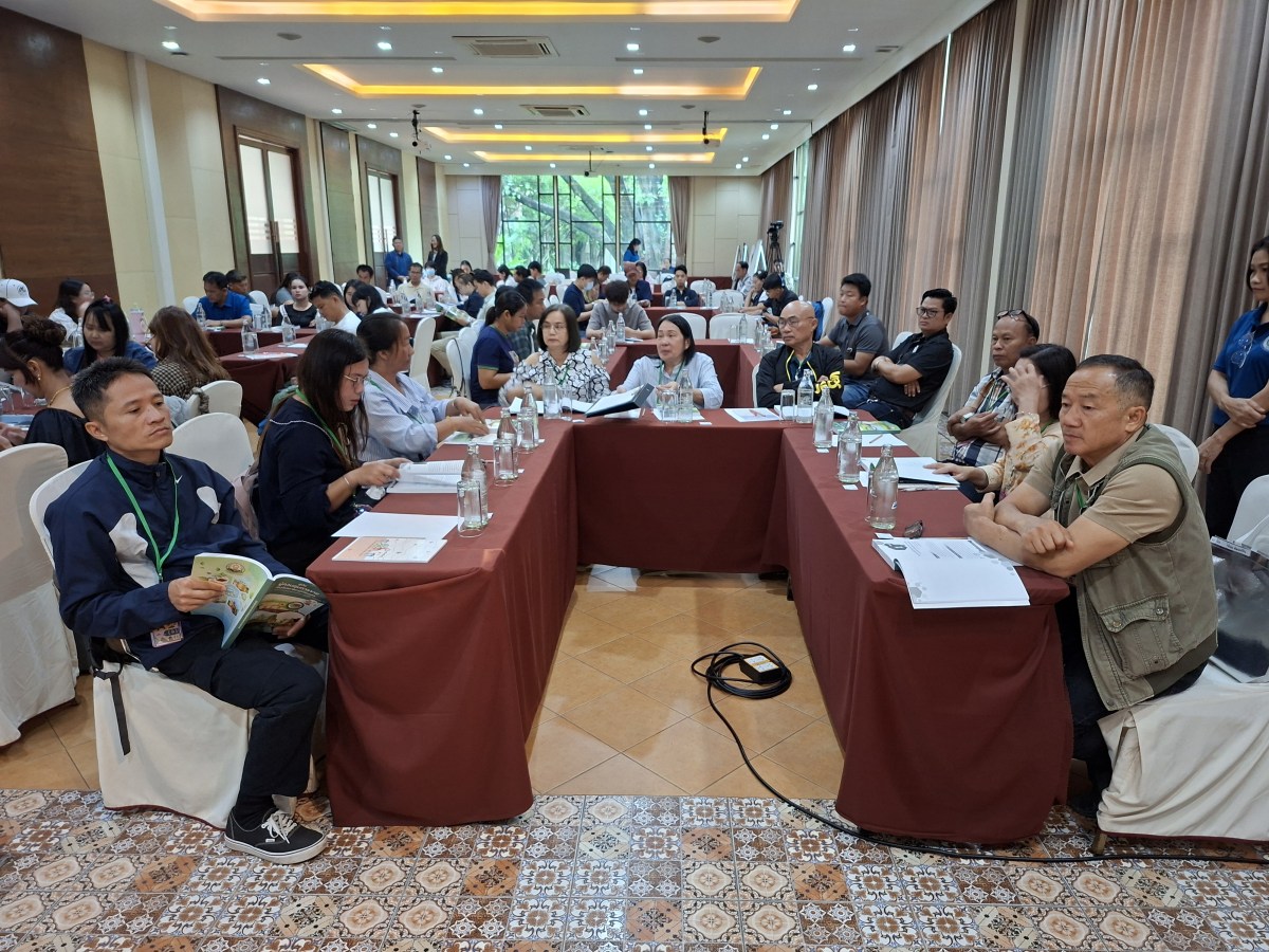 คณะผลิตกรรมการเกษตร ม.แม่โจ้ อบรมเสริมความรู้ผู้ควบคุมการขายวัตถุอันตรายทางการเกษตร รุ่น 2