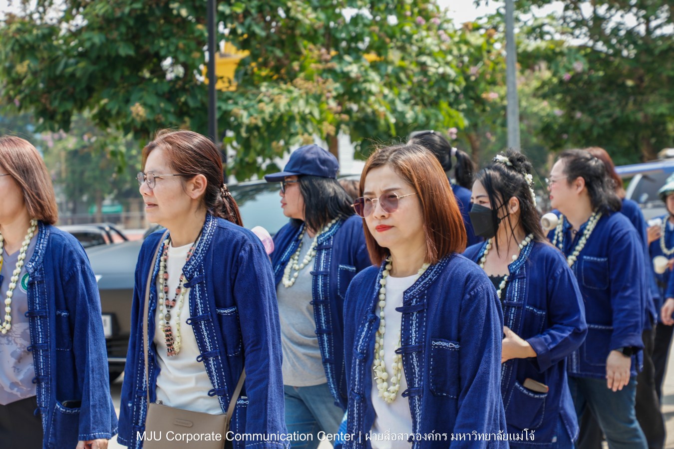 ชาวแม่โจ้ ร่วมพิธีดำหัวผู้อาวุโสและอธิการบดี ประจำปี 2569  สืบสานป๋าเวณี ปี๋ใหม่เมือง