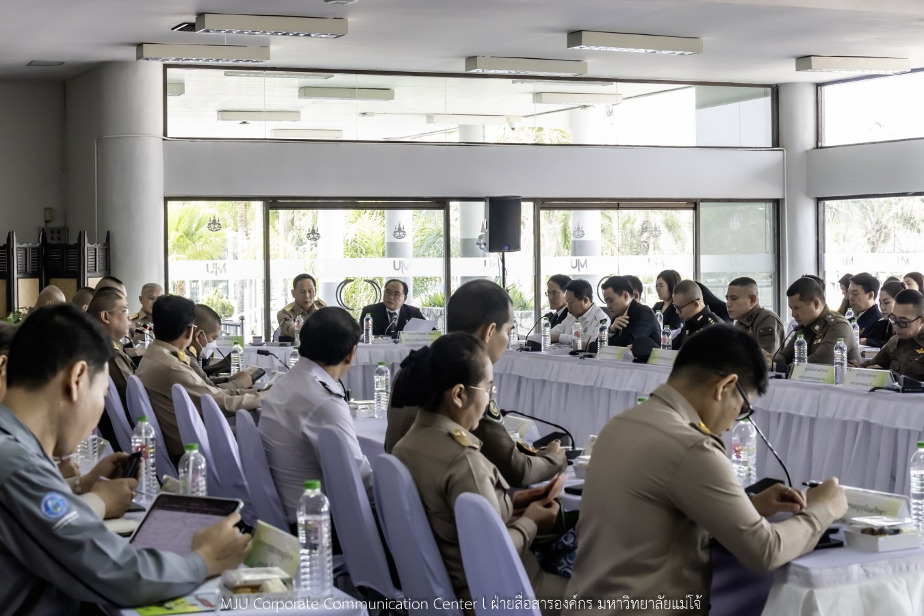กองพระราชพิธี สำนักงานฝ่ายเสนาธิการในพระองค์ สำนักพระราชวัง จังหวัดเชียงใหม่ และมหาวิทยาลัยแม่โจ้ ประชุมเตรียมความพร้อมการรับเสด็จในพิธีพระราชทานปริญญาบัตรมหาวิทยาลัยแม่โจ้ ประจำปีการศึกษา 2567-2568 (ครั้งที่ 48)