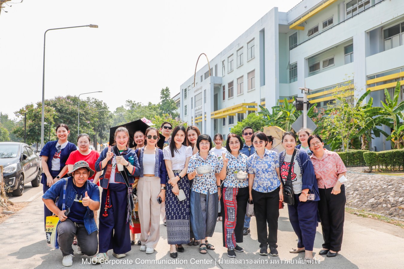 ชาวแม่โจ้ ร่วมพิธีดำหัวผู้อาวุโสและอธิการบดี ประจำปี 2569  สืบสานป๋าเวณี ปี๋ใหม่เมือง