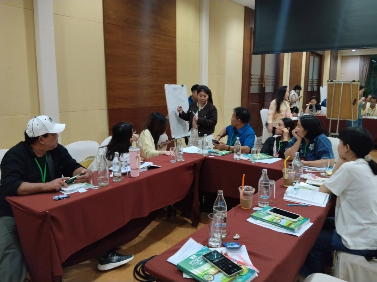 คณะผลิตกรรมการเกษตร ม.แม่โจ้ อบรมเสริมความรู้ผู้ควบคุมการขายวัตถุอันตรายทางการเกษตร รุ่น 2