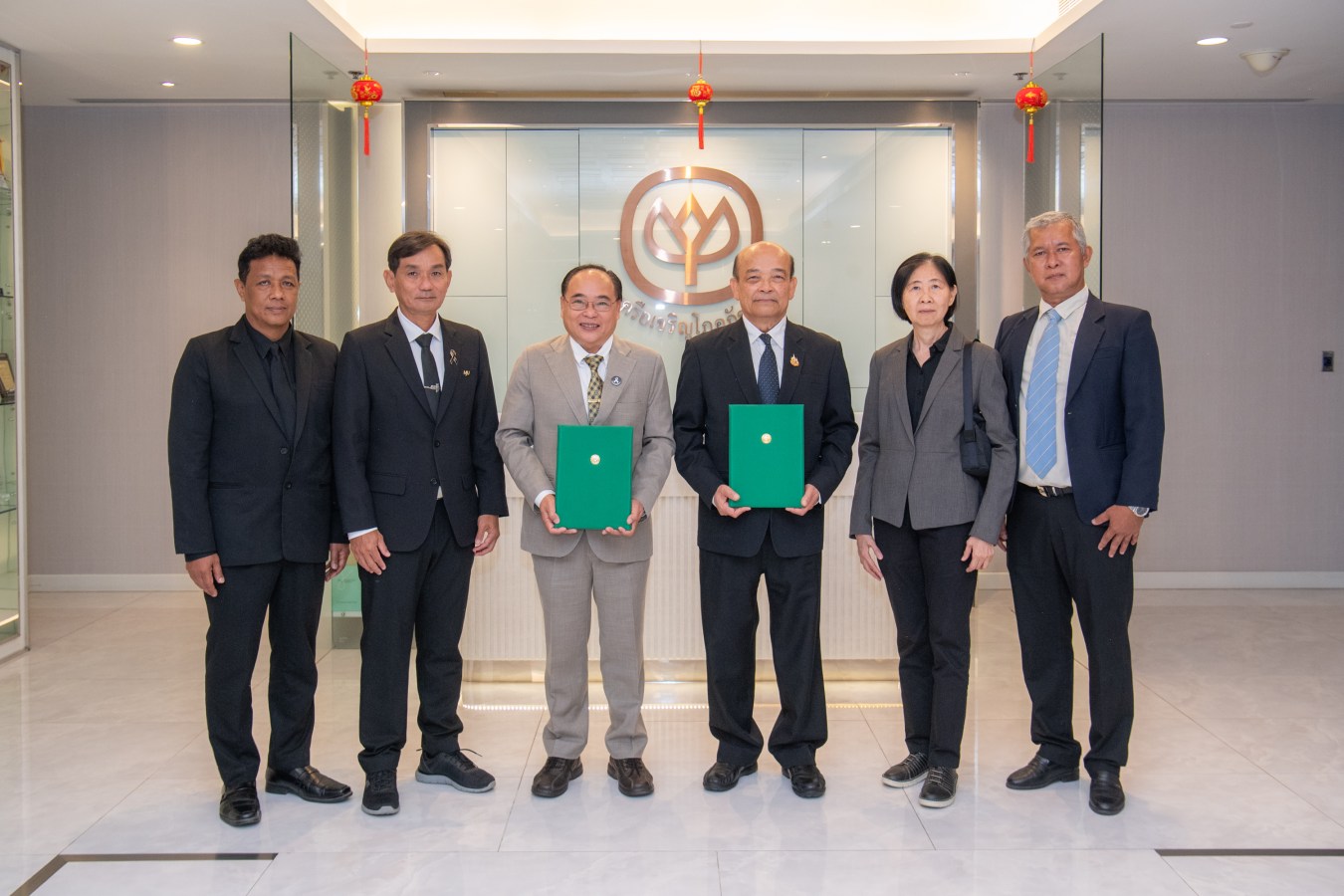 มหาวิทยาลัยแม่โจ้ ลงนามความร่วมมือโครงการเลี้ยงกุ้ง ร่วม บริษัท เจริญโภคภัณฑ์อาหาร จำกัด (มหาชน) ยกระดับงานวิจัยและพัฒนากำลังคนสู่มาตรฐานอุตสาหกรรมอย่างยั่งยืน