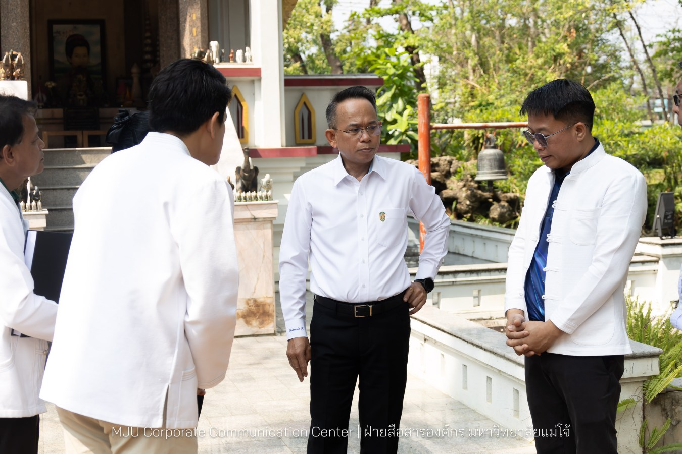 รองปลัดกระทรวงมหาดไทย สักการะสิ่งศักดิ์ ม.แม่โจ้